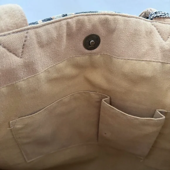 America & Beyond Leopard Print Tote Bag with Tassel — Boho Jute Shoulder Bag - Picture 3 of 6